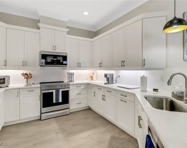 6283 Arriba Avenue - Photo Thumbnail 6