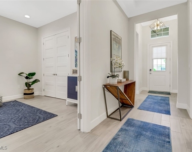 6283 Arriba Avenue - Photo Thumbnail 11