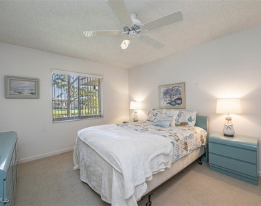 5975 Bloomfield Circle - Photo Thumbnail 9