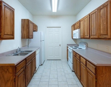 2201 Sycamore School Road - Photo Thumbnail 7