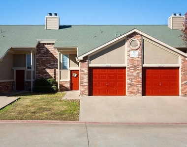 2201 Sycamore School Road - Photo Thumbnail 4