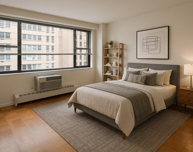 East 39th Street - Photo Thumbnail 1