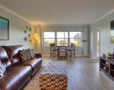 1230 Gulf Boulevard - Photo Thumbnail 2