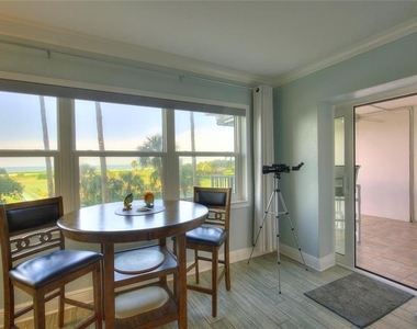 1230 Gulf Boulevard - Photo Thumbnail 6