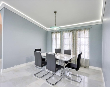 2500 Rio Lisbo Court - Photo Thumbnail 38