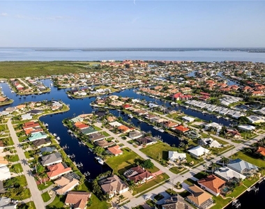 2500 Rio Lisbo Court - Photo Thumbnail 28