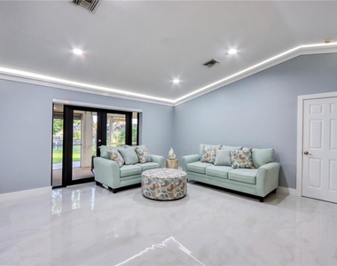 2500 Rio Lisbo Court - Photo Thumbnail 34