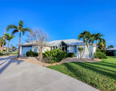 2500 Rio Lisbo Court - Photo Thumbnail 15