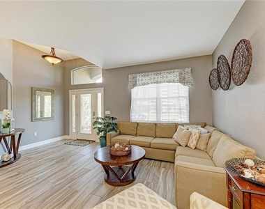 135 River Enclave Court - Photo Thumbnail 32