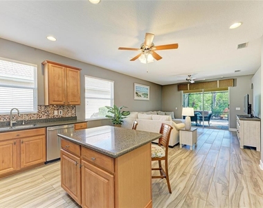 135 River Enclave Court - Photo Thumbnail 37