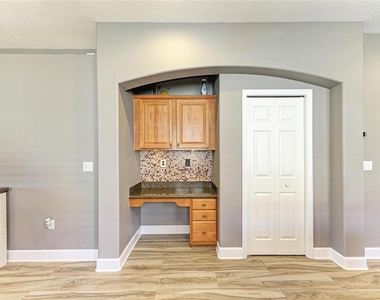 135 River Enclave Court - Photo Thumbnail 38