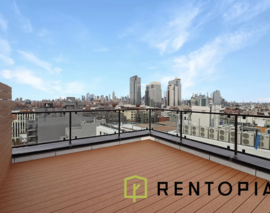 228 Berry Street - Photo Thumbnail 7