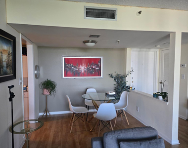 6797 Willow Wood Drive - Photo Thumbnail 6