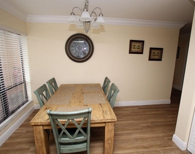 67 Balfour Road - Photo Thumbnail 3