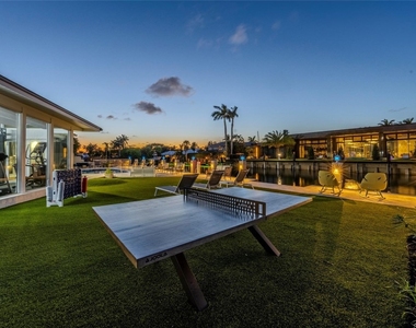 2523 Castilla Isle - Photo Thumbnail 7