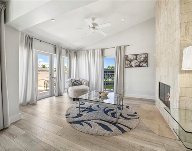 2523 Castilla Isle - Photo Thumbnail 25
