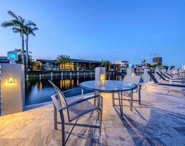 2523 Castilla Isle - Photo Thumbnail 5