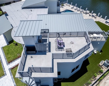 2523 Castilla Isle - Photo Thumbnail 39