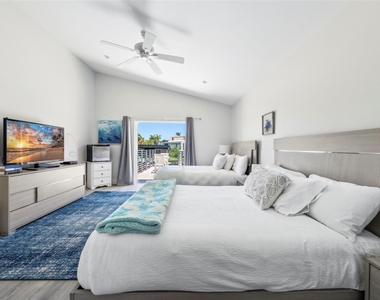 2523 Castilla Isle - Photo Thumbnail 35