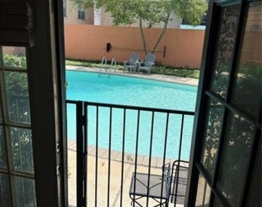 8620 Baltimore Drive - Photo Thumbnail 8