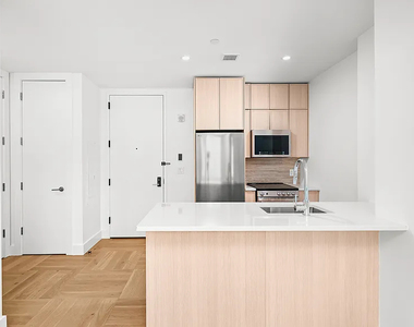 526 Baltic Street - Photo Thumbnail 11