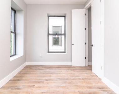1365 St Johns Place - Photo Thumbnail 3