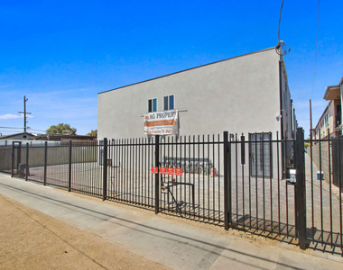649 W 92nd Street - Photo Thumbnail 16