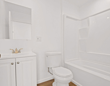 649 W 92nd Street - Photo Thumbnail 24