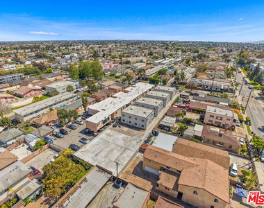 649 W 92nd Street - Photo Thumbnail 13