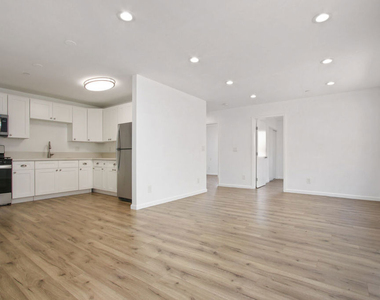 649 W 92nd Street - Photo Thumbnail 1