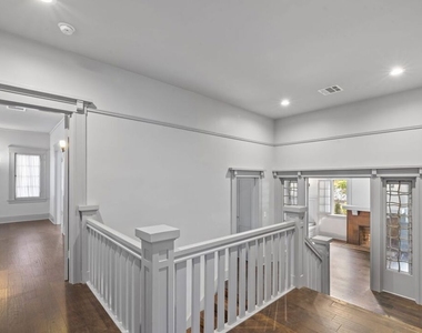 344 S Kingsley Drive - Photo Thumbnail 13