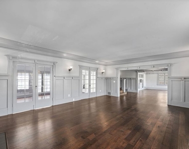 344 S Kingsley Drive - Photo Thumbnail 6