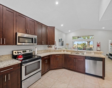 1871 Corsica Drive - Photo Thumbnail 7