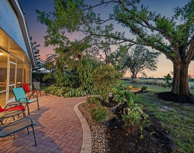 1871 Corsica Drive - Photo Thumbnail 34