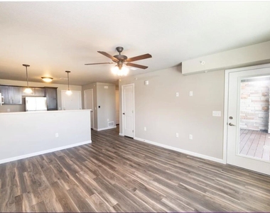 5815 S Zang St - Photo Thumbnail 3