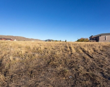 5815 S Zang St - Photo Thumbnail 4