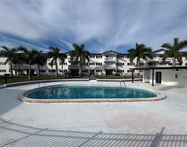 3706 Broadway - Photo Thumbnail 12