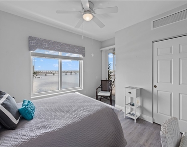 2743 1st Street - Photo Thumbnail 25