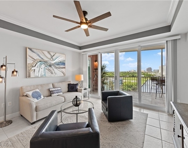 2743 1st Street - Photo Thumbnail 13