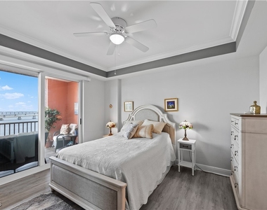 2743 1st Street - Photo Thumbnail 19