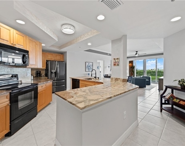 2743 1st Street - Photo Thumbnail 4