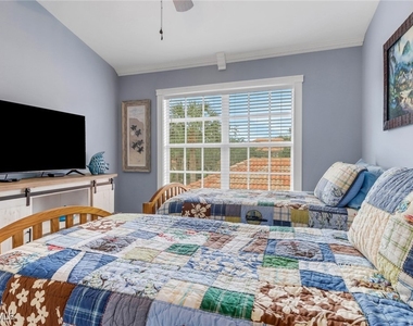 20151 Seagrove Street - Photo Thumbnail 19