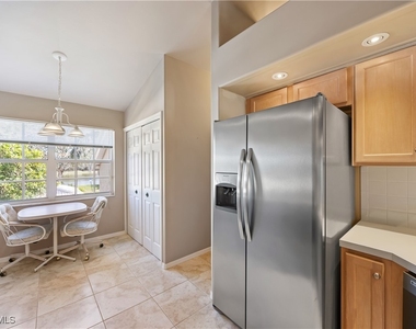 13611 Worthington Way - Photo Thumbnail 6