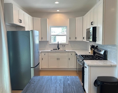 5774 Heron Drive - Photo Thumbnail 5