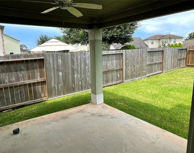 29618 Evergreen Hills Drive - Photo Thumbnail 23