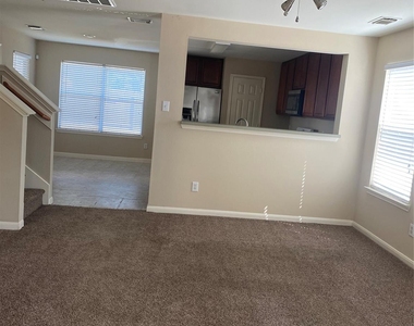 29618 Evergreen Hills Drive - Photo Thumbnail 18