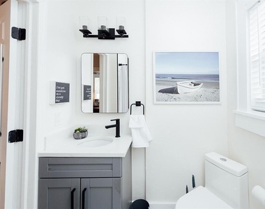 809 10th Avenue N - Photo Thumbnail 19