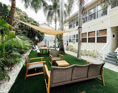809 10th Avenue N - Photo Thumbnail 27