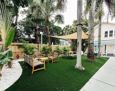 809 10th Avenue N - Photo Thumbnail 33