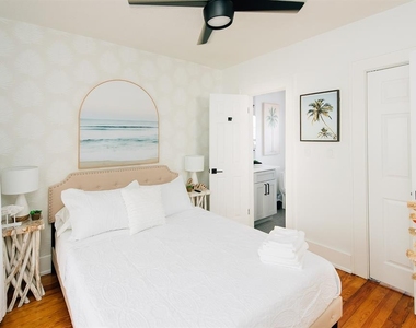 809 10th Avenue N - Photo Thumbnail 13